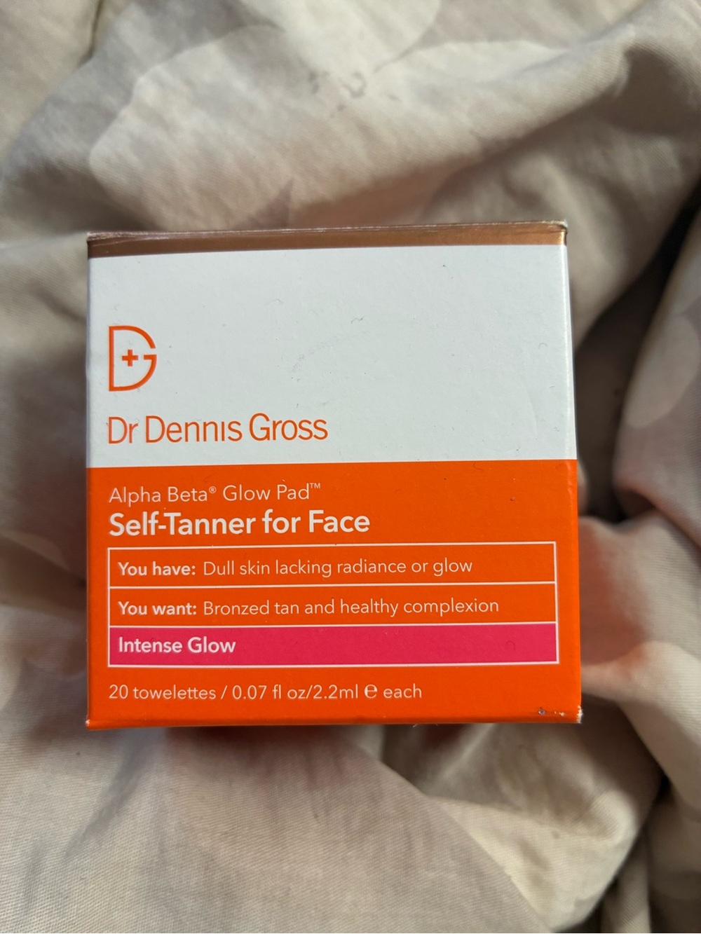 Dr. Dennis Gross Alpha Beta Glow Pad self tanner for face 20 pack